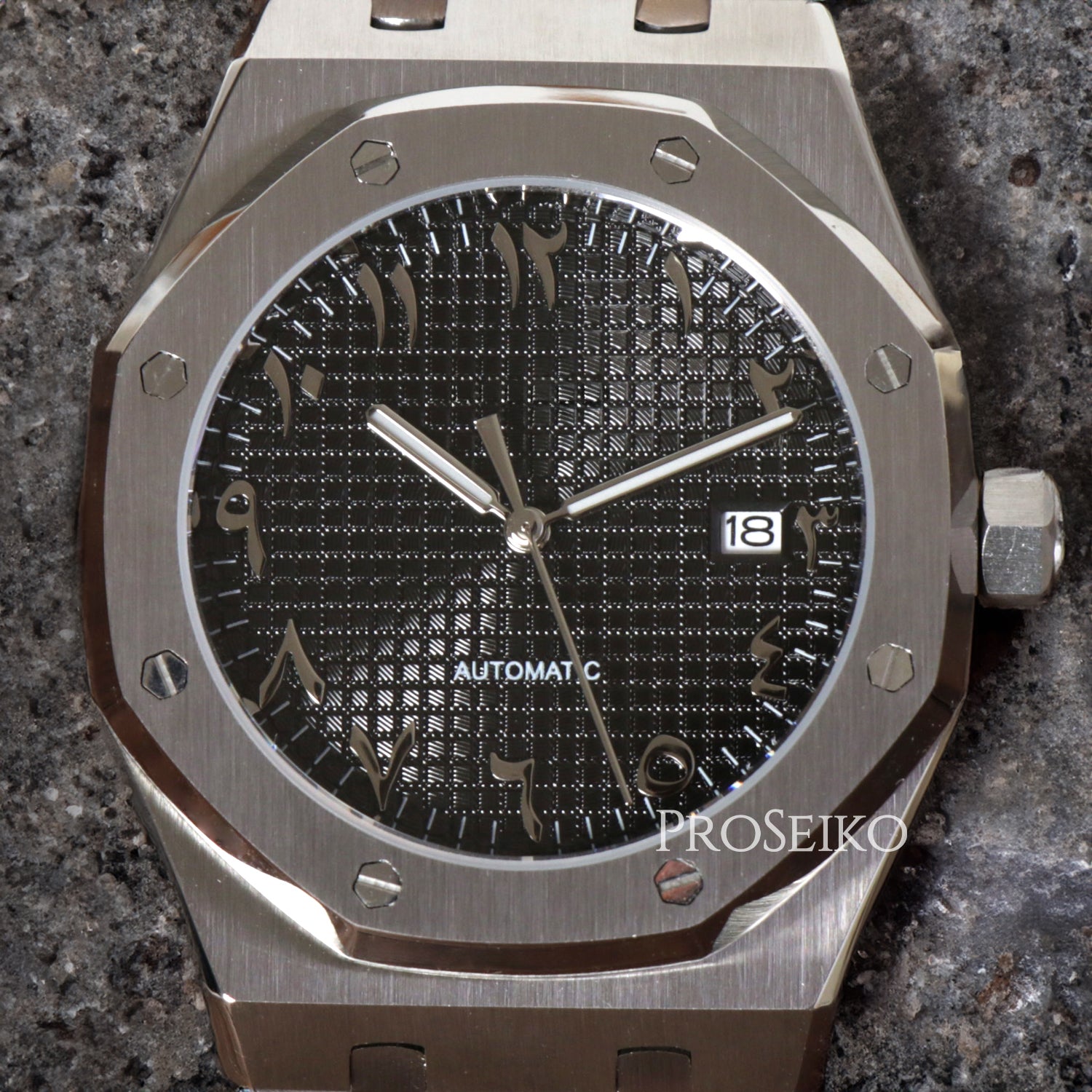 Montre Seikoak - Arabic - Black