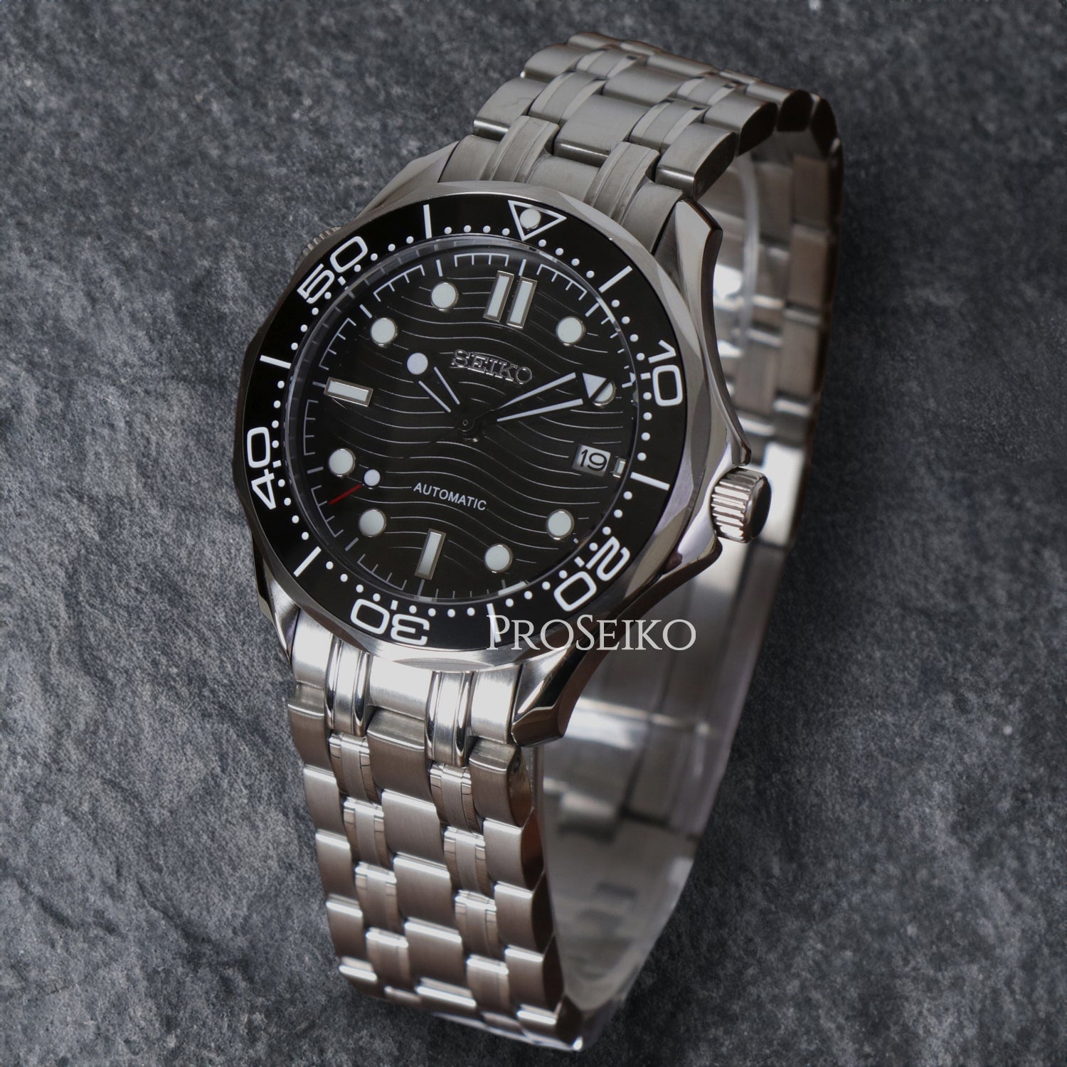 Montre Omeiko - Noir